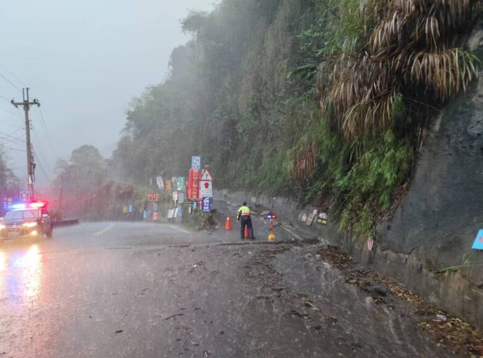 土砂災情地點圖片-清安路往南清聯絡道路口
