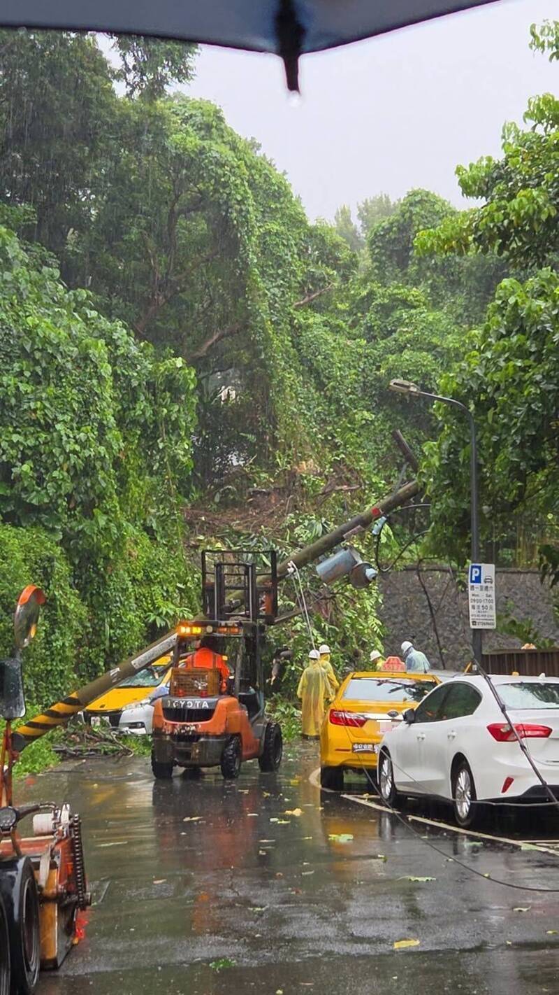 土砂災情地點圖片-台北市北投區中山路47號、地熱谷旁