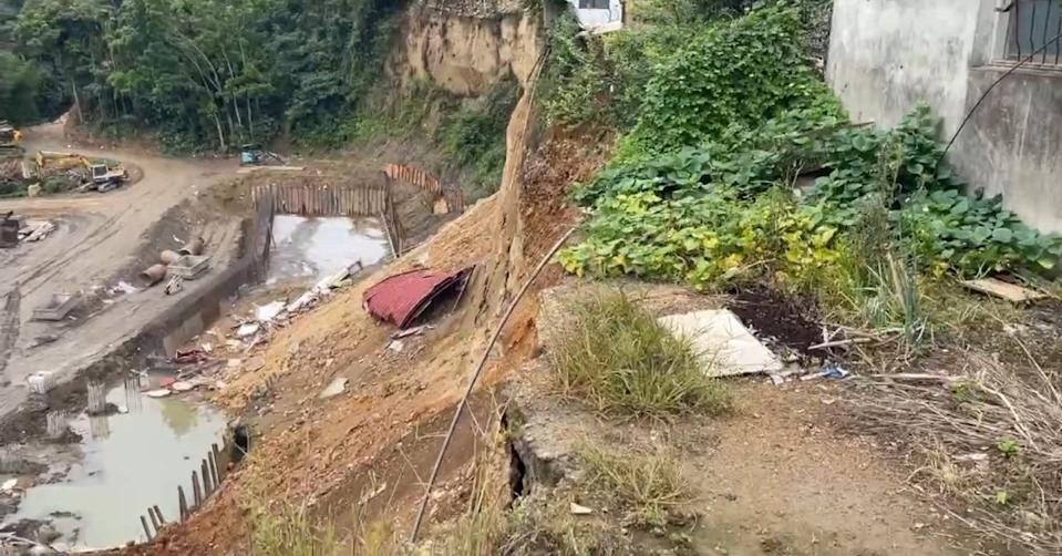 土砂災情地點圖片-雲林林內坪頂村邊坡