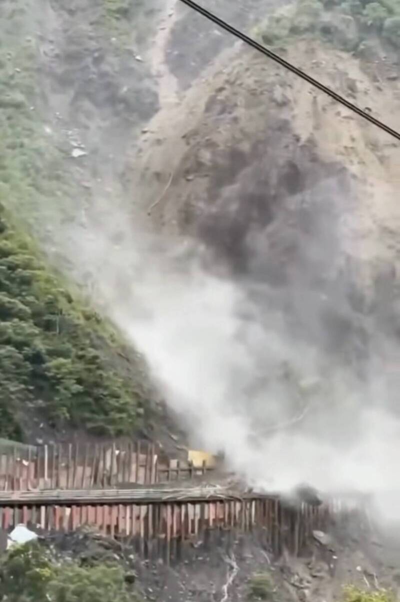 土砂災情地點圖片-台7線49.8K大曼路段